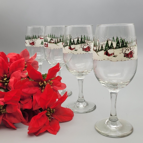 Vintage Winter Village Stemware Holiday Entertaining Water Goblets Wine Glasses - Picture 8 of 8